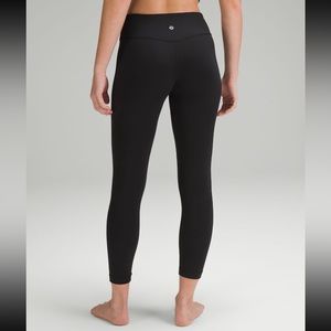 Lululemon Align Low-Rise Pant 25” size 4
